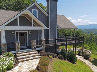 142 Daisy Ln, Hiawassee, GA 30546