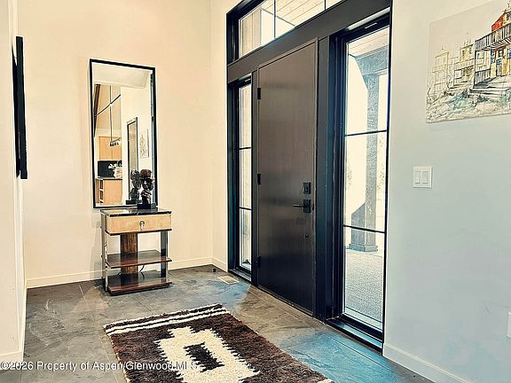 4th image of 408 Red Cliff Cir