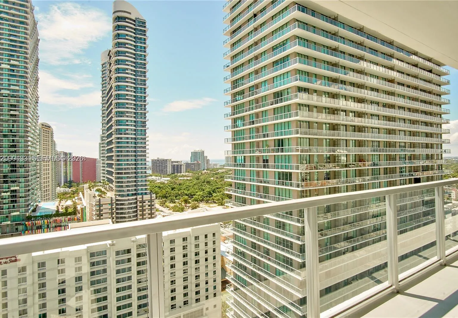 Axis On Brickell Ii C — Photo 3