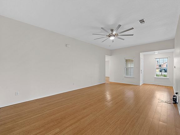 4th image of 250 Ashland