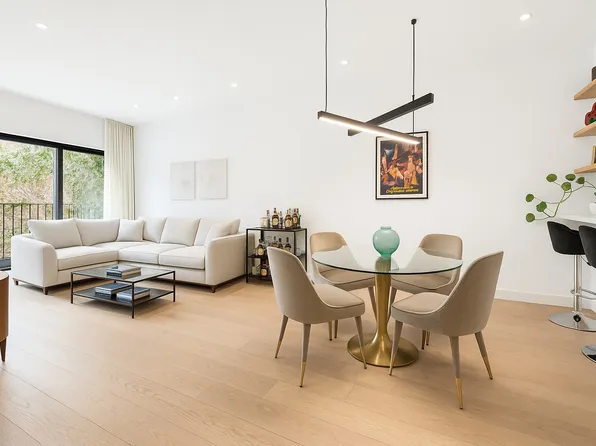 808 Broadway 4K image 1 of 6