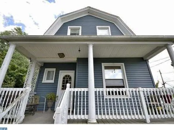 10 Erickson Ave, Helmetta, NJ 08828