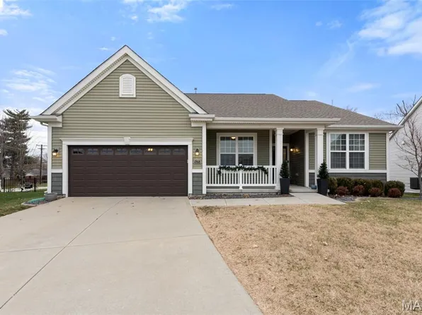2368 Cabric Dr, Saint Charles, MO 63301