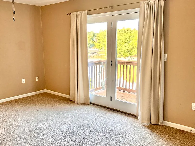500 Cambridge Ct #H3 — Photo 14