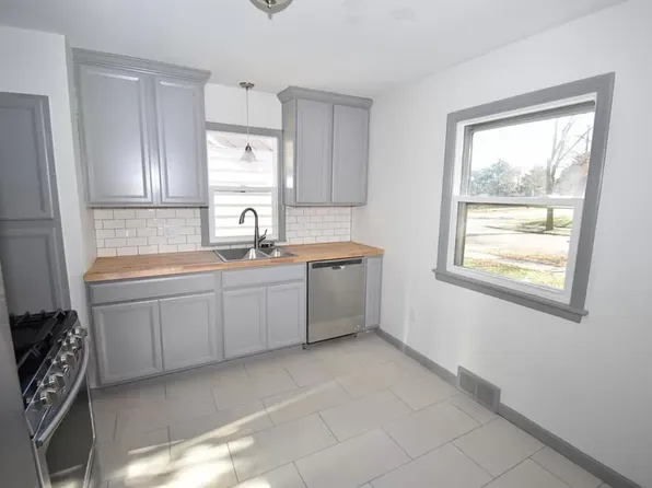 1225 Hubbard Ave, Saint Paul, MN 55104