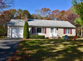 101 Cherrywood Ln, Barnstable, MA 02630