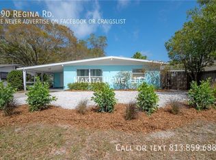 690 Regina Rd, Dunedin, FL 34698
