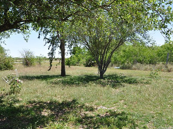 3rd image of 12461 FM 1834