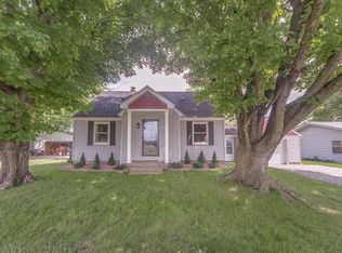 271 Urbanna Dr, Freeburg, IL 62243