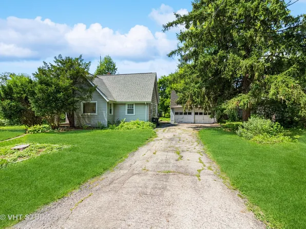 2366 Elm Rd, West Chicago, IL 60185