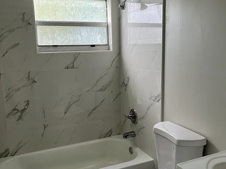 7150A SW 22nd St #7150A — Photo 17