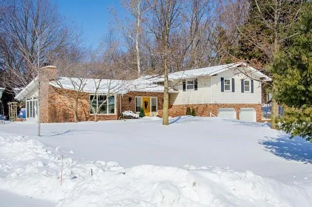 52695 Searer Dr photo 1