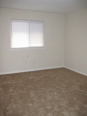 5th image of 1372 W Ocean View Ave APT 105