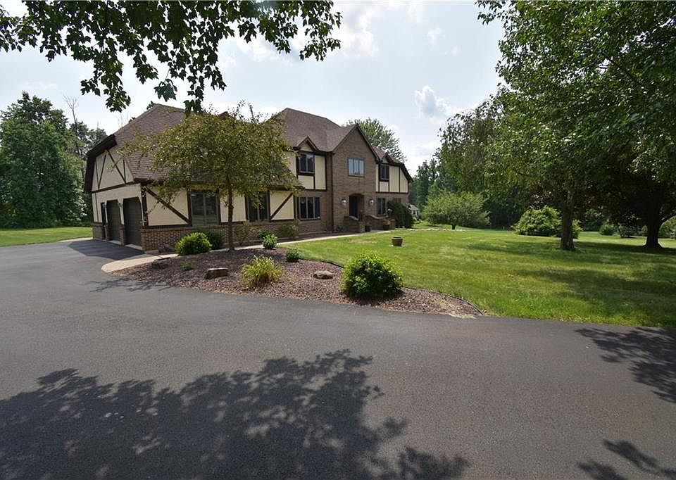 388 Stonegate Rd, Wind Gap, PA 18091 Zillow