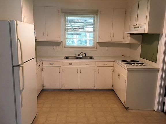 5th image of 515 Brookdale Dr