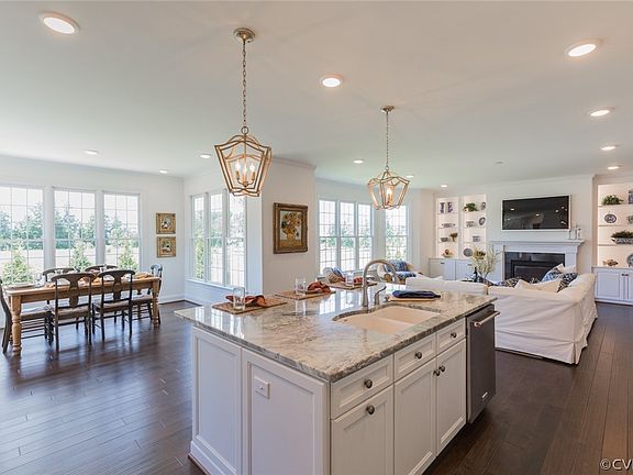 3rd image of 12713 Ellington Woods Place Gln