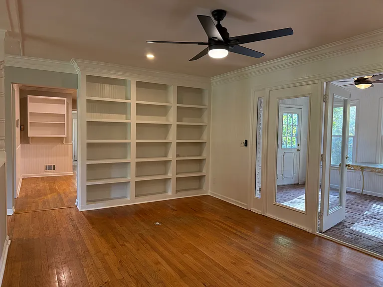 186 River Valley Rd — Photo 12
