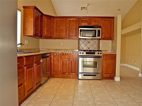 2nd image of 4353 Sparkle Crest Ave