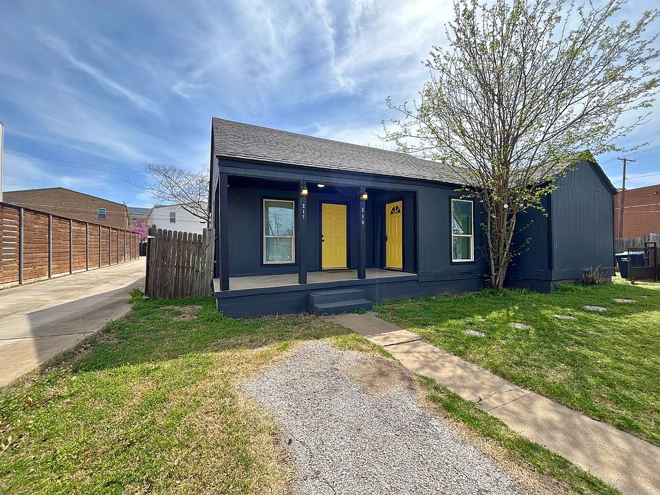 1st image of 217 Adrian Dr #219