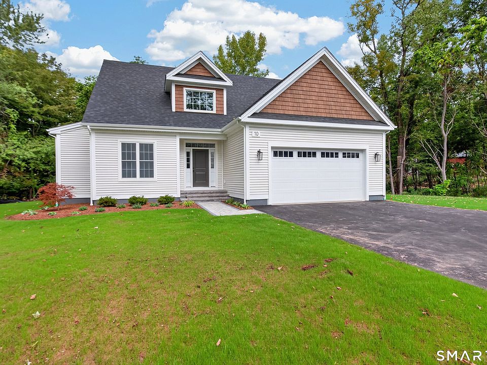 1st image of 10 Maple Avenue