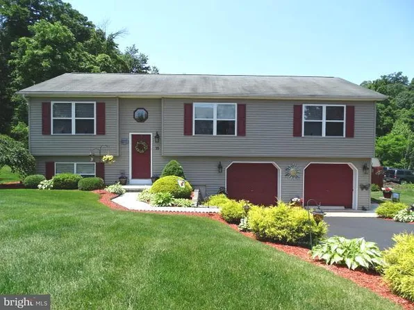 15 Debra Dr, York Haven, PA 17370