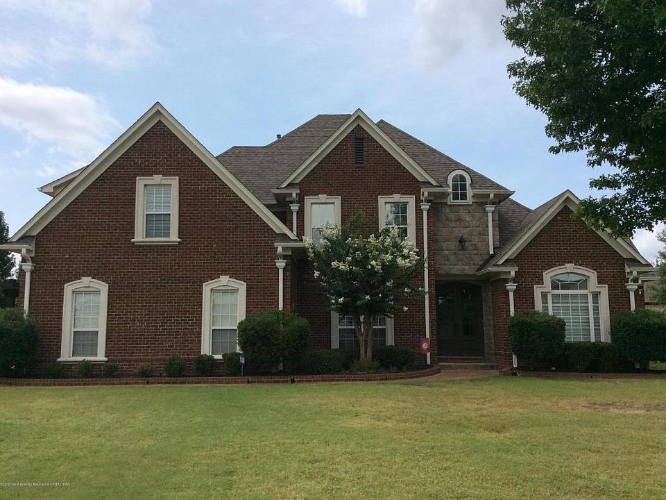 1st image of 4832 Wedgewood Dr