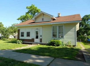 1528 3rd Ave, Terre Haute, IN 47807