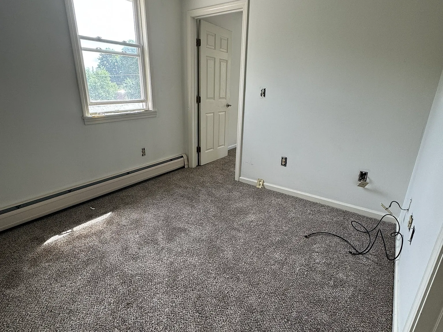 240 State St — Photo 3