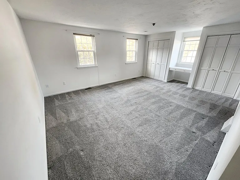 403 Erin Rd — Photo 12