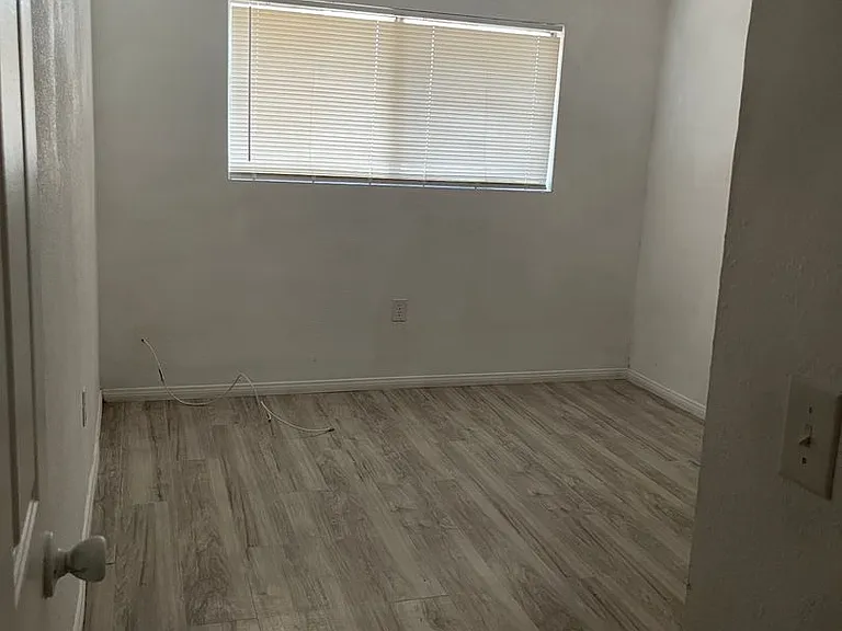 1395 N Pennsylvania Ave — Photo 16