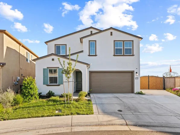 8679 Oldfield Way, Sacramento, CA 95829