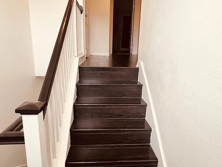 25730 Armstrong Cir #F — Photo 33