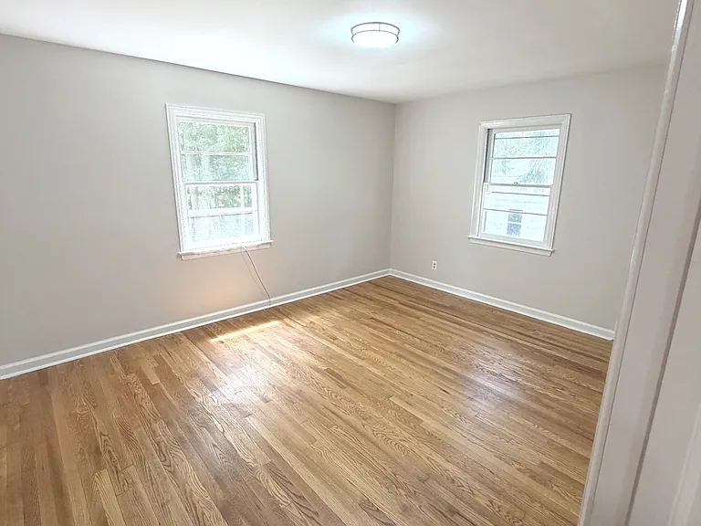 22 Springbrook Rd — Photo 27