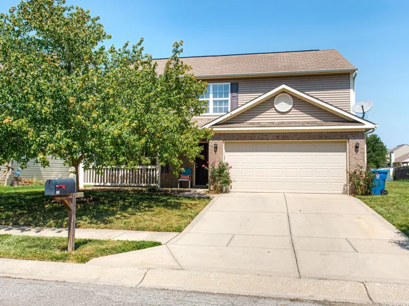 540 Hollow Pear Dr, Indianapolis, IN 46217