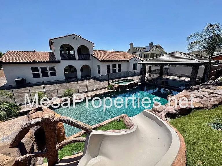 28610 Strauss Ln — Photo 60