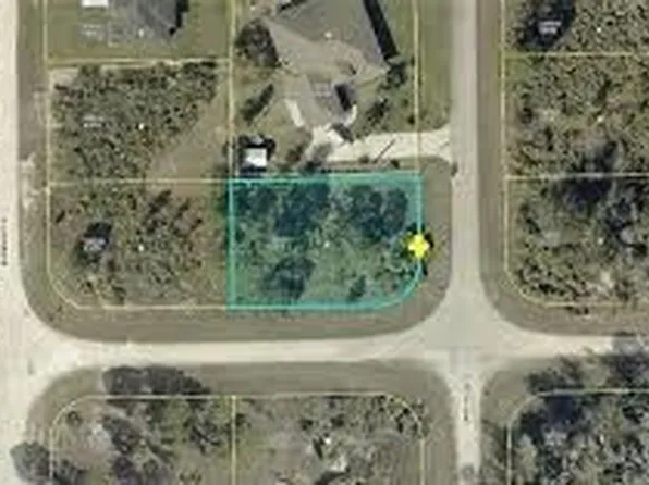 838 Worth Ave S, Lehigh Acres, FL 33974