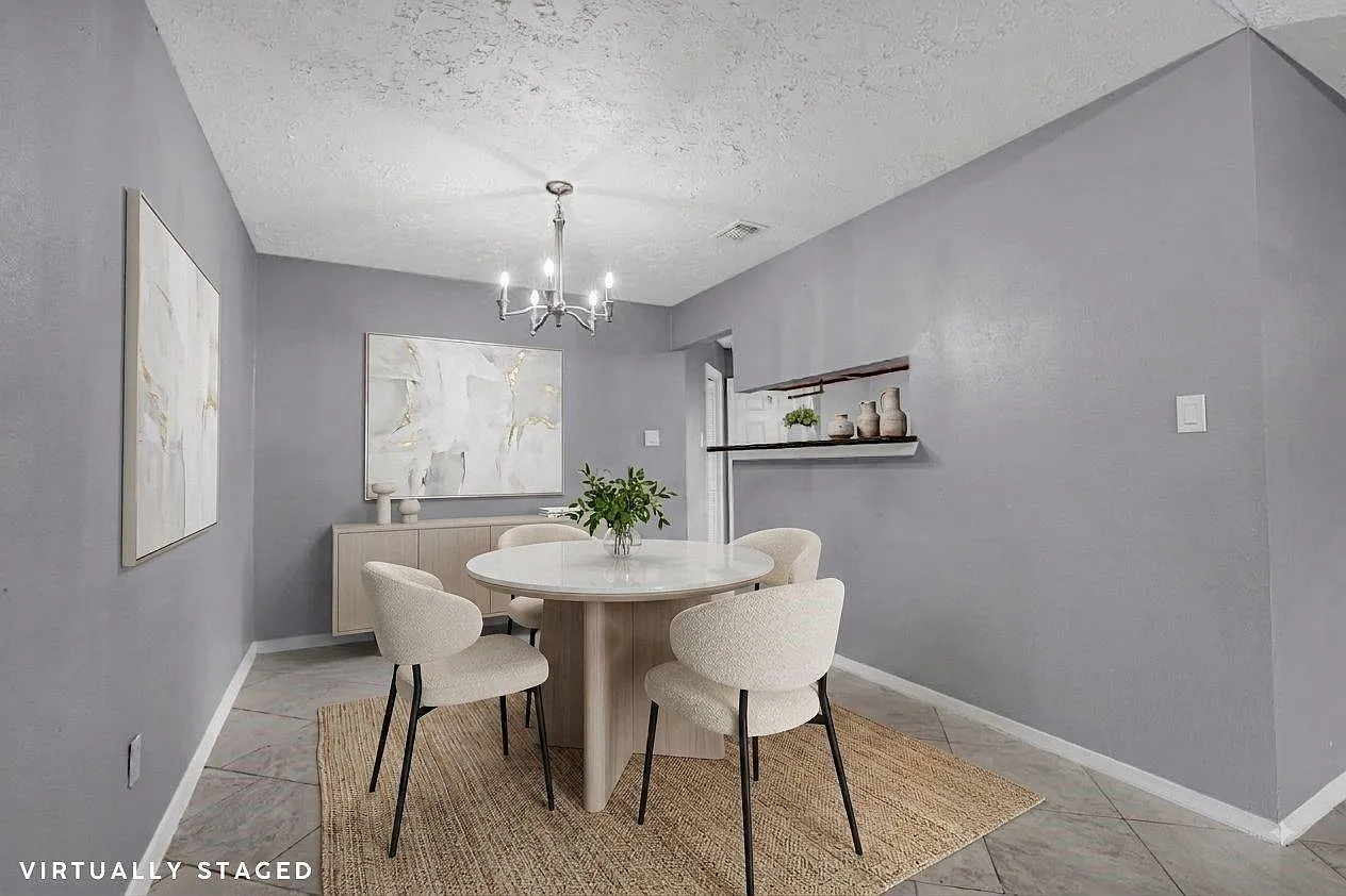 3 bed, 2.0 bath, 1419 sqft, $1,700 — Photo 4