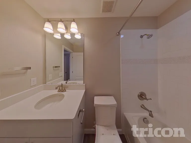 201 Sangmon Ct — Photo 12