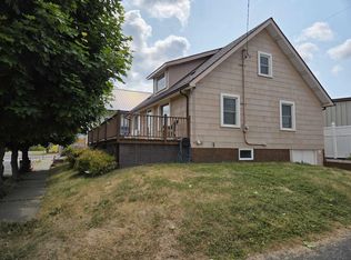 110 W Connell St #104, Tekoa, WA 99033