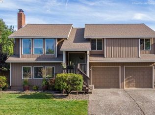12601 SE Majestic Ln, Happy Valley, OR