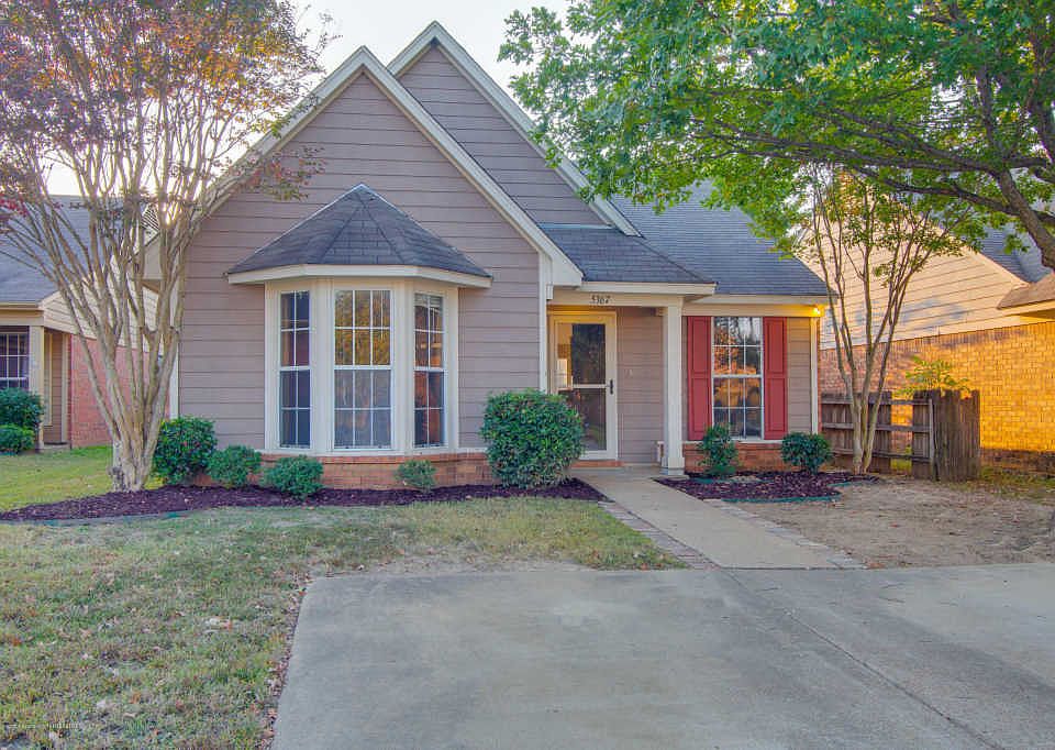 1st image of 5367 Russell Dr
