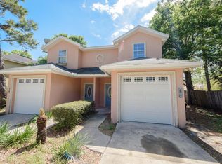 80 W 14th St, Atlantic Beach, FL 32233