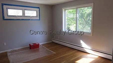 57 Lionel Ave #F — Photo 5