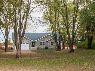 5728 Beecher Rd, Granville, OH 43023