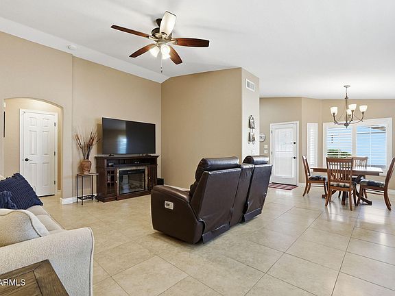 4th image of 3180 E GLENEAGLE Drive