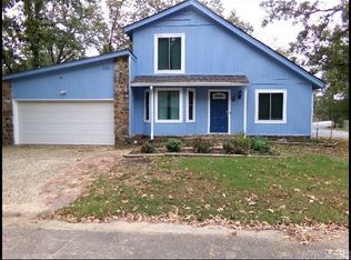 6 Pine Forest Dr, Maumelle, AR 72113