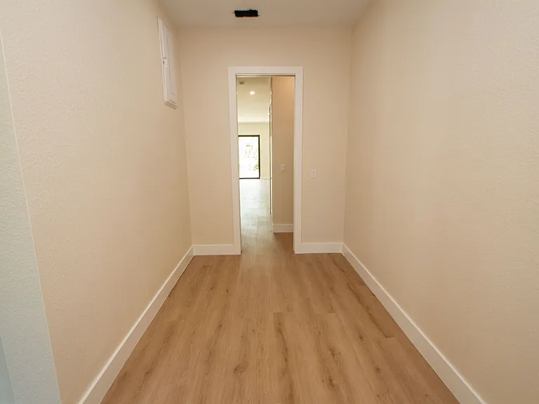 5826 Jasper Way — Photo 8