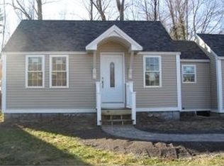 34 Border St, Amherst, NH 03031