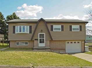 298 Raleigh Ave, Weirton, WV 26062