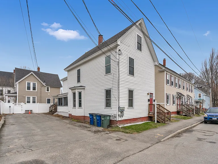 10 Dunn St #2 — Photo 15